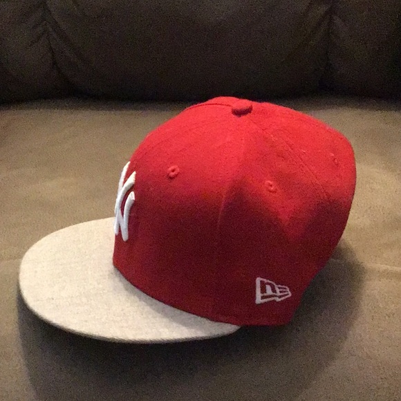 New Era Yankee,Red and Gray Hat - Picture 2 of 4